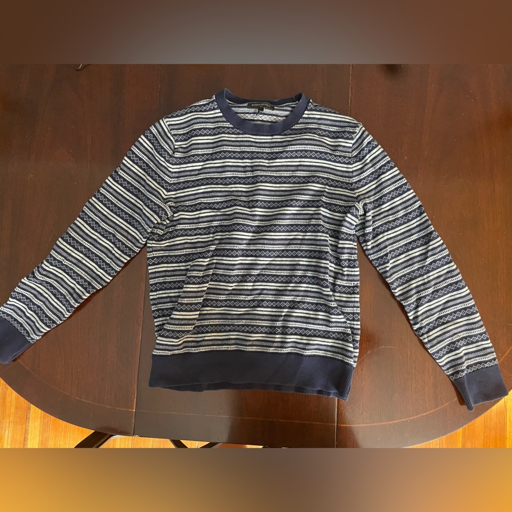 Banana Republic Men’s small crewneck sweater